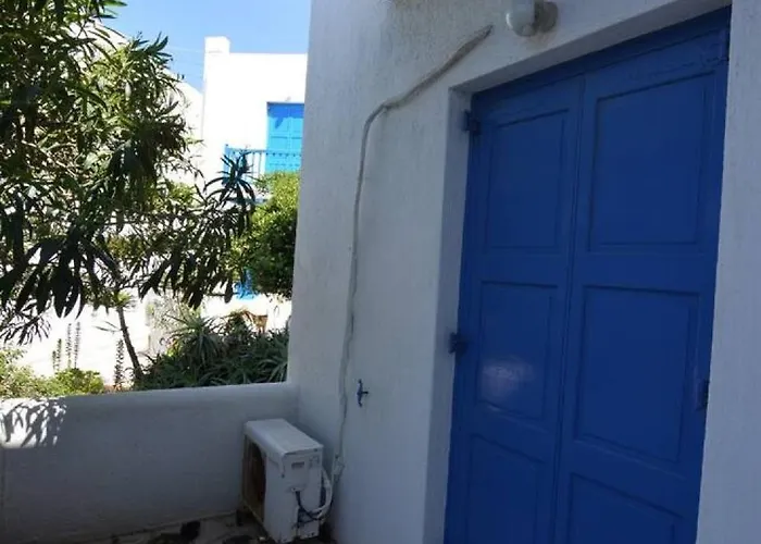 Mykonos Chora Near The Iconic Windmills