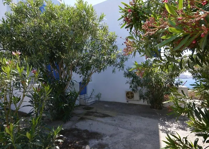 Mykonos Chora Near The Iconic Windmills * Megali Ammos (Mykonos)